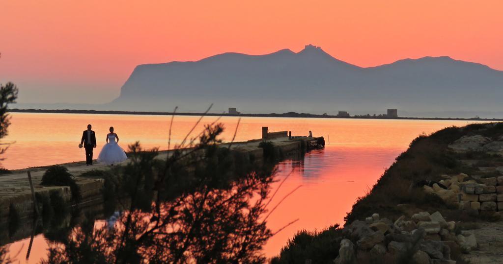 Sunrise Stagnone - Kitesurf Spot Bed & Breakfast Marsala Exterior photo