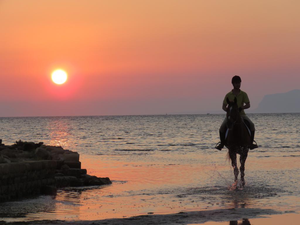 Sunrise Stagnone - Kitesurf Spot Bed & Breakfast Marsala Exterior photo
