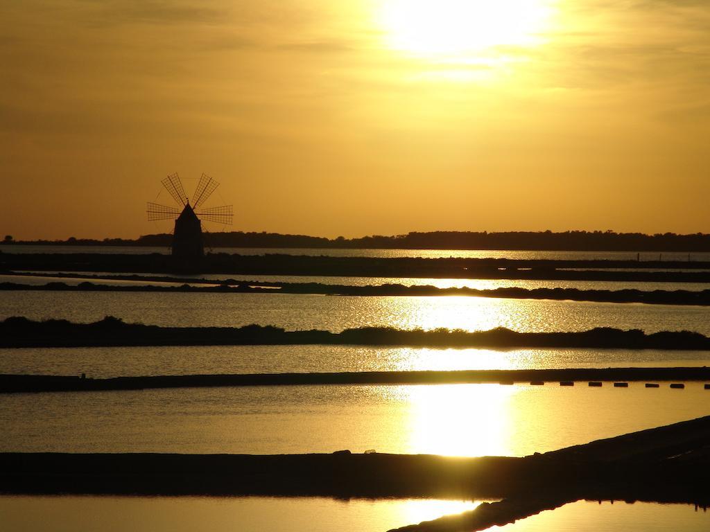 Sunrise Stagnone - Kitesurf Spot Bed & Breakfast Marsala Exterior photo